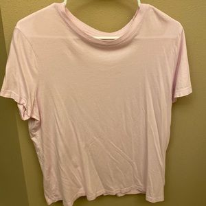 Women’s pink t-shirt